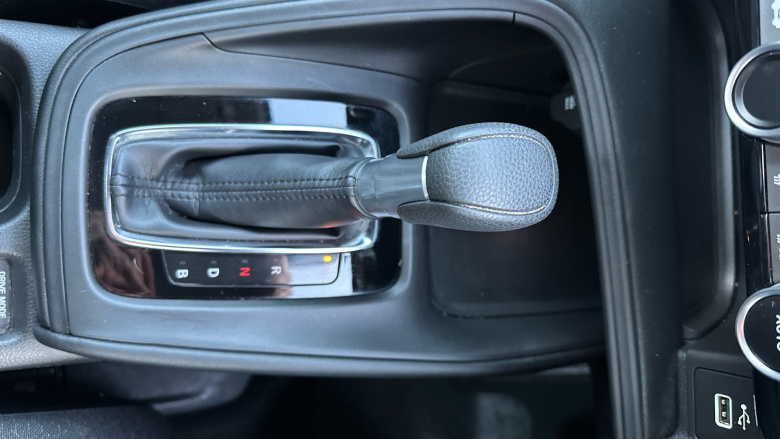 Honda HR-V 1.5 eHEV Elegance 5dr CVT Hybrid Hatchback